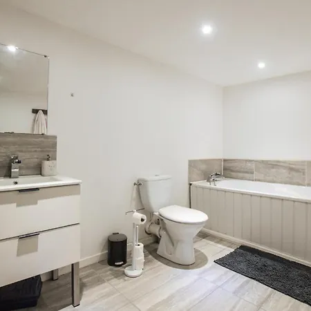 Ferienhaus Agreable Jardin Et Terrasse Sourdeval